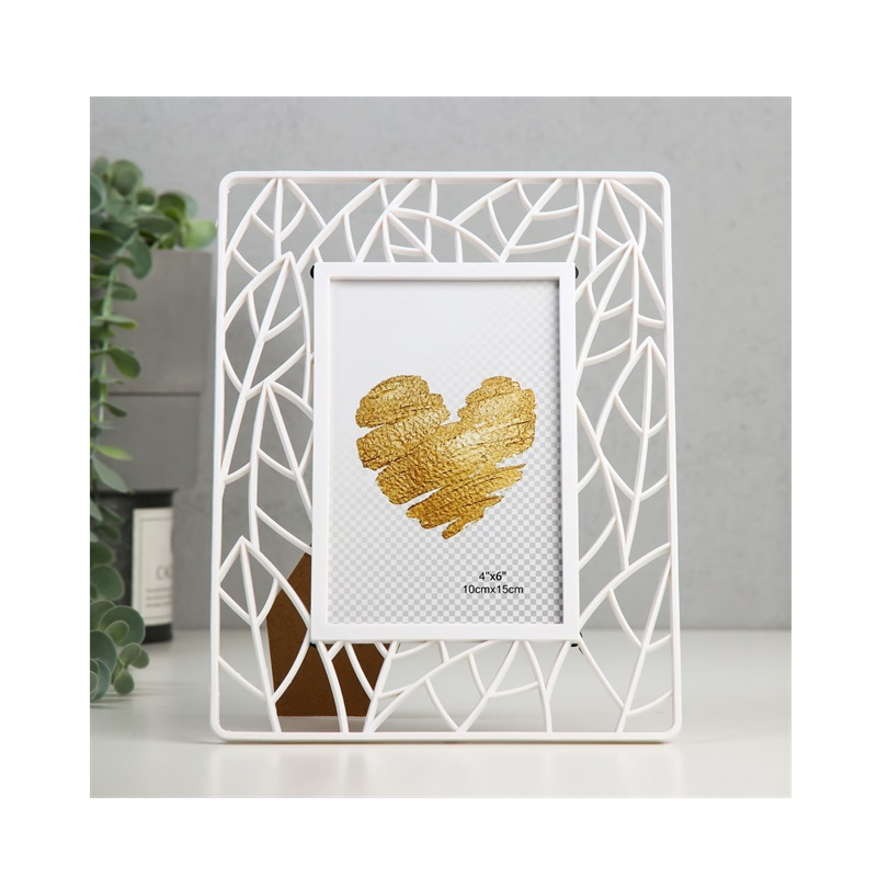 Фоторамка Листья пластик 10х15 см, белый 18х23 см 9734578