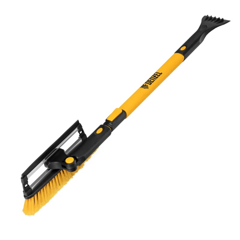 Щетка-сметка Denzel для снега со скребком поворотная голова водосгон 900-1200 мм
