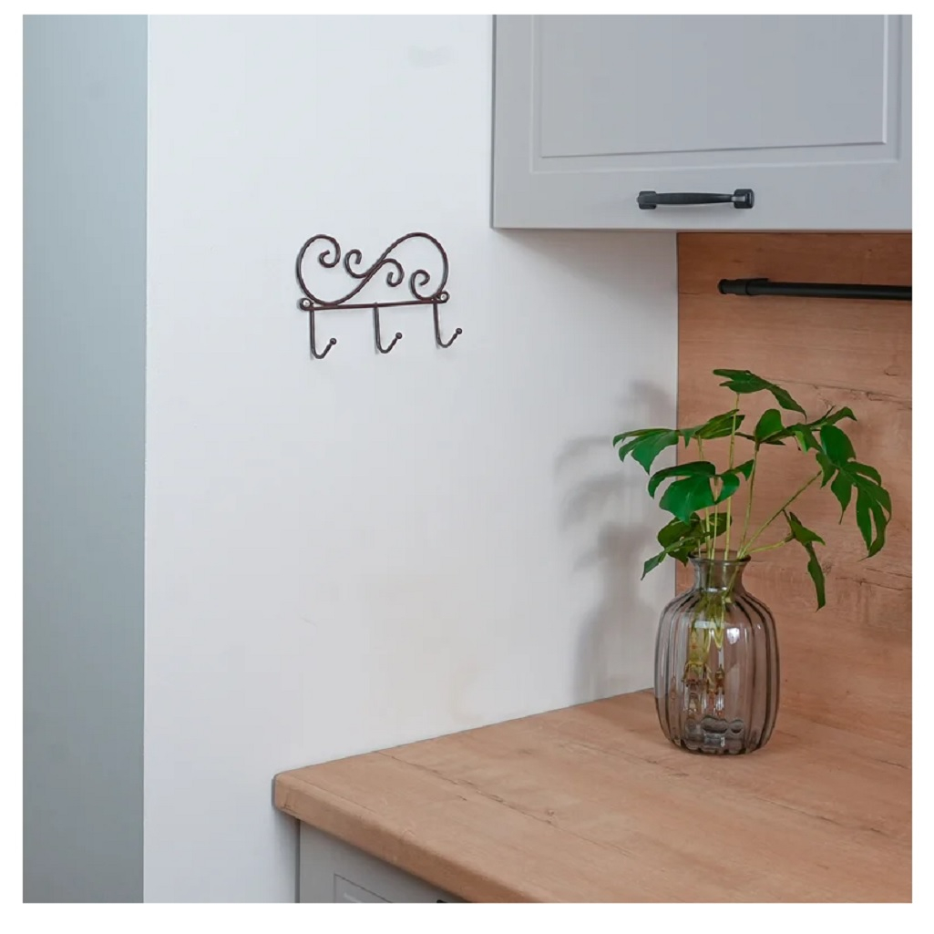 Вешалка настенная ЗМИ ВН 275 К Кружева, 3 крючка, коричневая 40х130х200 мм