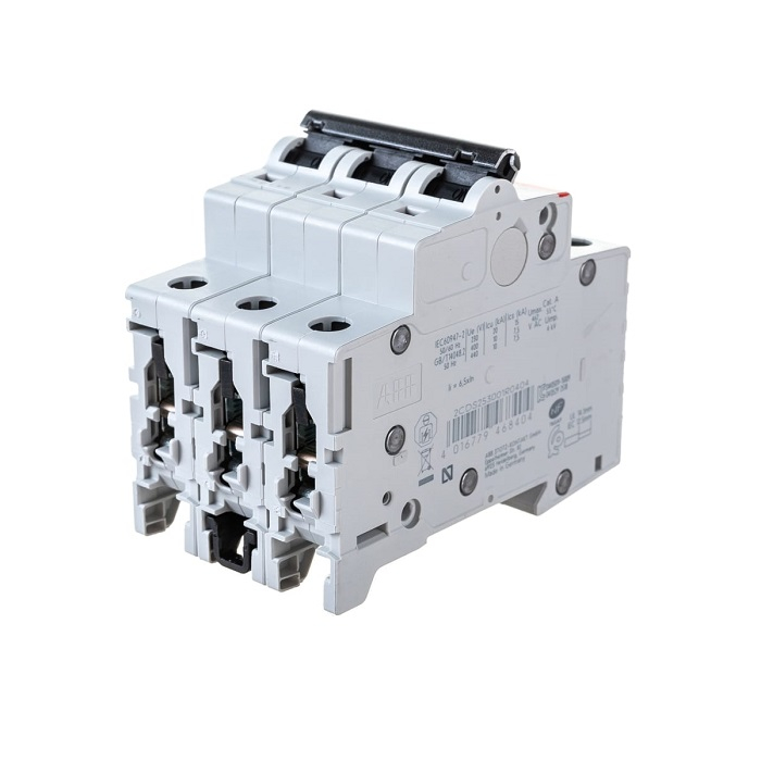 Автоматический выключатель АВВ 3Р S203 С 40А 6kA