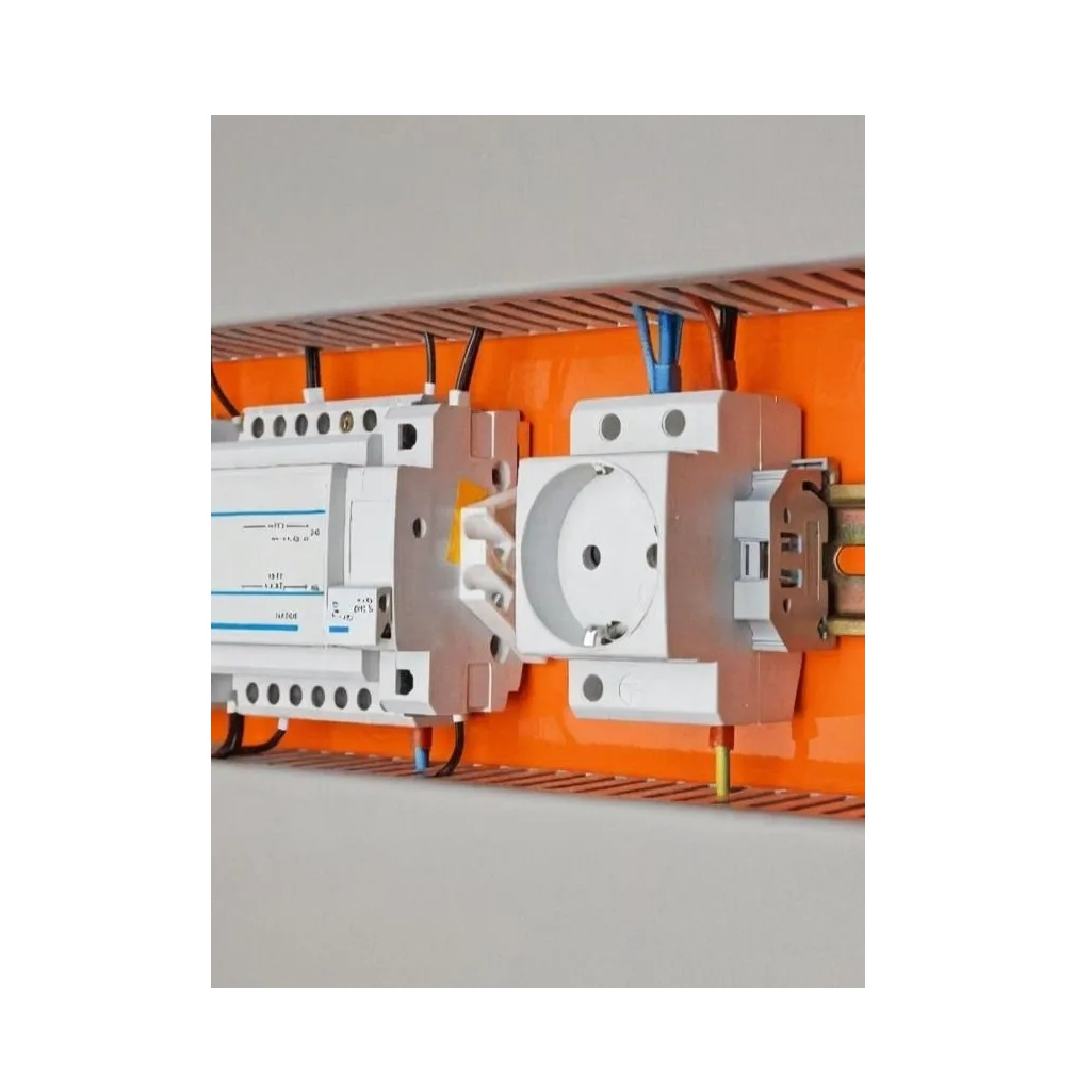 Розетка 1-местная Stekker PST16-70-20 2P+PE, накладная, на DIN-рейку, 16 А, серая