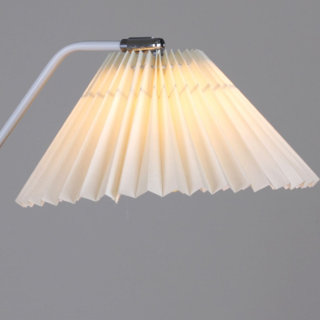 Светильник напольный Reluce 08072-0.6-01 WT