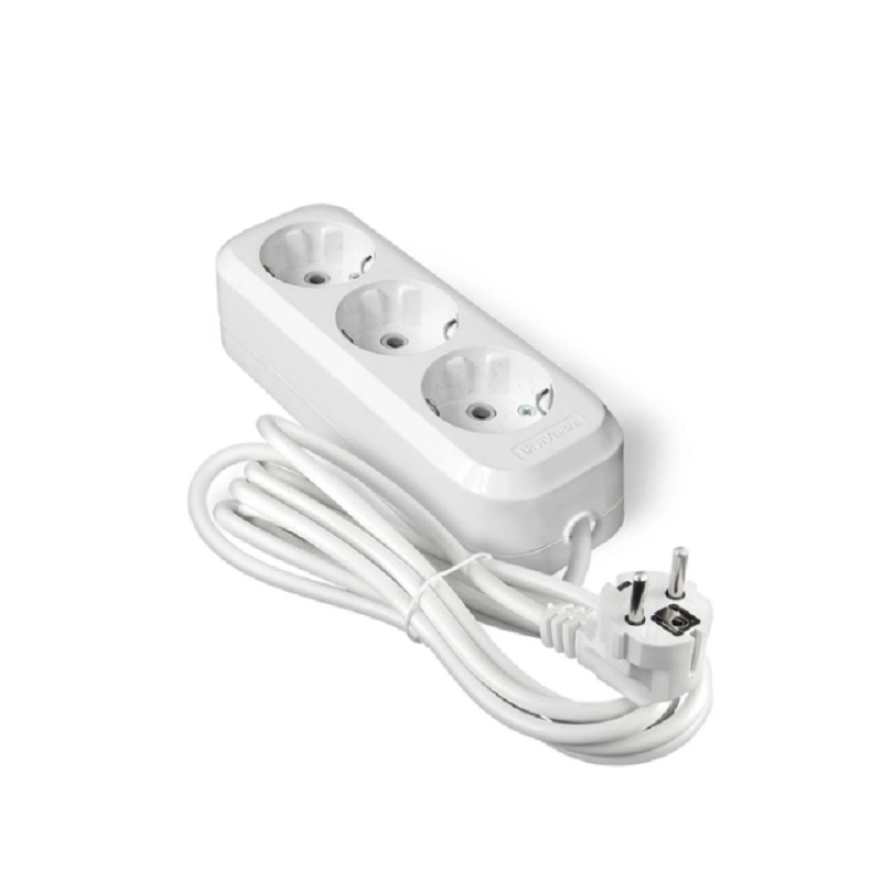 Удлинитель Universal У10-554 ПВС, с заземлением, 3 розетки, 3м, 2.2 кВт
