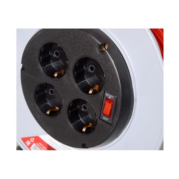 Удлинитель силовой Ресанта СУ-3х1,5-30/2 с выключателем, 4 розетки, 30 м, 3.5 кВт, на катушке