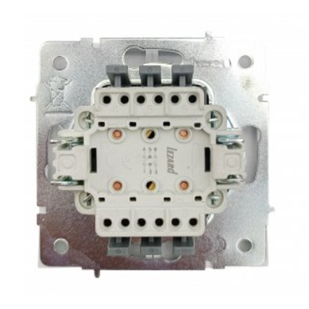 Выключатель проходной двойной Lezard Zima 704-0288-106QC, безвинтовой зажим, белый