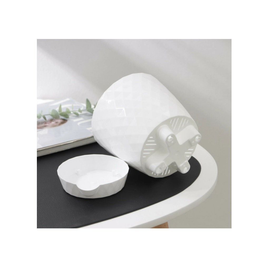 Горшок для цветов с прикорневым поливом Plast Avenue Румба, пластик белый, диаметр 14 см, высота 14.5 см, объем 1.5 л