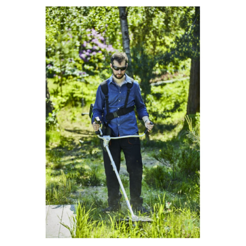 Триммер аккумуляторный Greenworks GD40BCBK4, 40В, бесщеточный двигатель, 1 акк. х 5,0Ah+з.у.