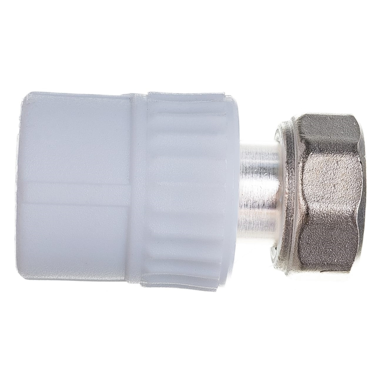 Муфта полипропиленовая комбинированная с накидной гайкой 20х1/2