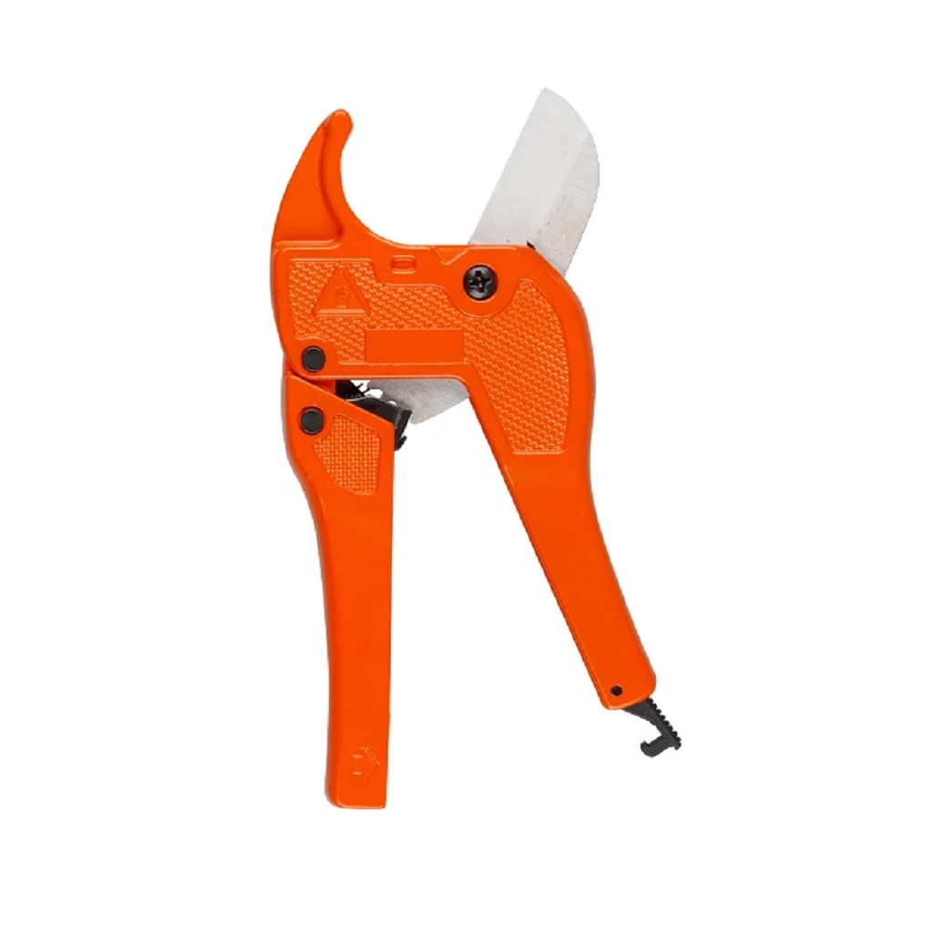 Труборез Startul Profi ST4019-03 для пластиковых труб до 42 мм, быстрая и точная резка